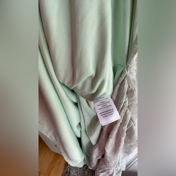 NWT Lulus Sweet Sentiments Sage Green Jacquard Tiered Midi Dress SOLD OUT Color - Picture 13 of 17